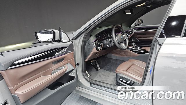 BMW Gran Turismo 640i xDrive M Sport