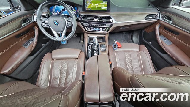 BMW 5-Series 520d M Sport Package Plus