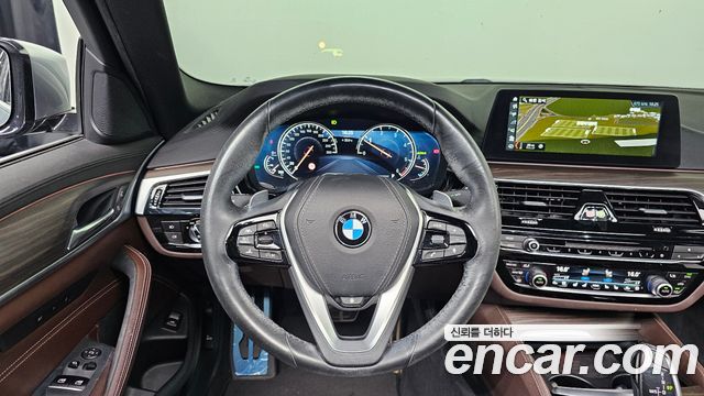 BMW 5-Series 520d M Sport Package Plus
