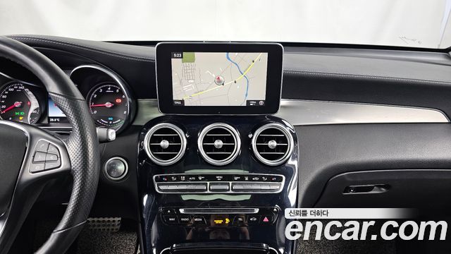 Mercedes-Benz GLC-Class GLC350e 4MATIC AMG Line