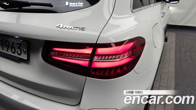 Mercedes-Benz GLC-Class GLC350e 4MATIC AMG Line