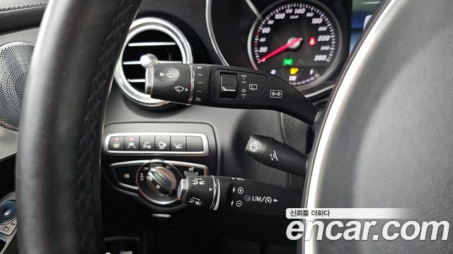 Mercedes-Benz GLC-Class GLC350e 4MATIC AMG Line