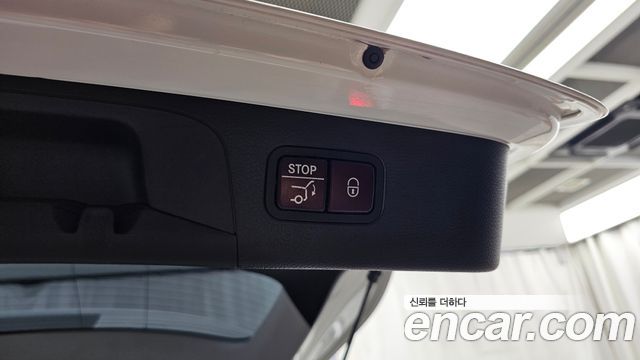 Mercedes-Benz GLC-Class GLC350e 4MATIC AMG Line