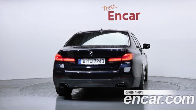 BMW 5-Series 523d M Sport