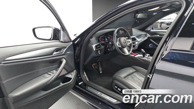 BMW 5-Series 523d M Sport