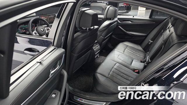BMW 5-Series 523d M Sport