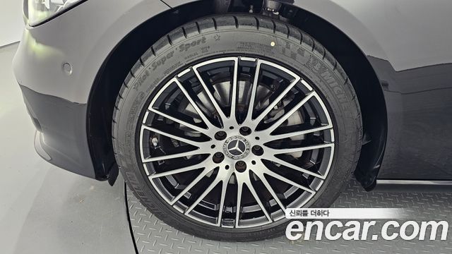 Mercedes-Benz C-Class C300 4MATIC Avantgarde