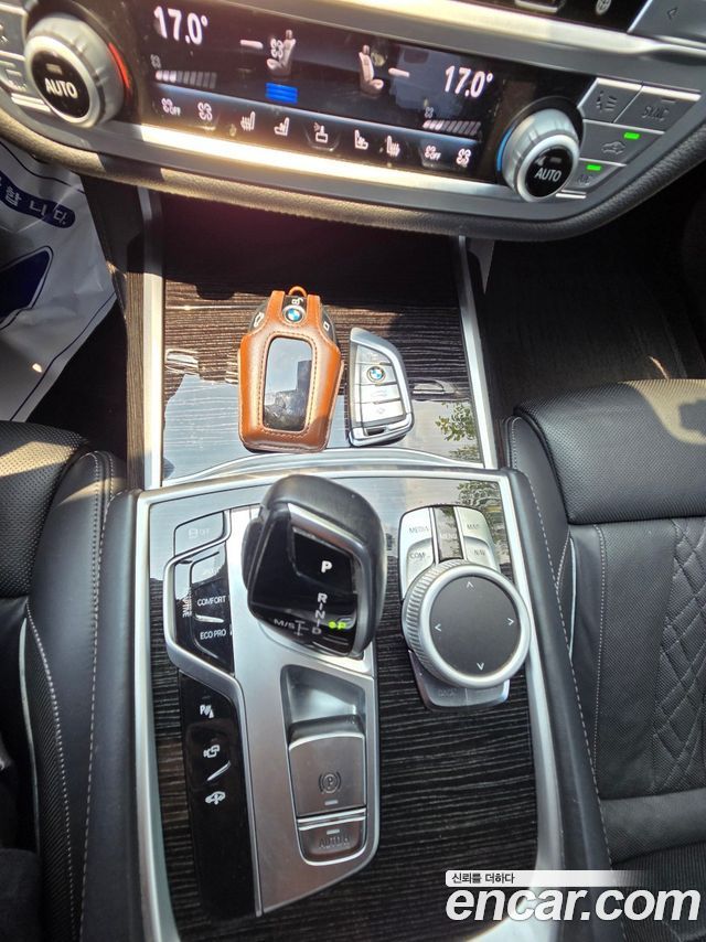 BMW 7-Series 740Li xDrive M Sport Package