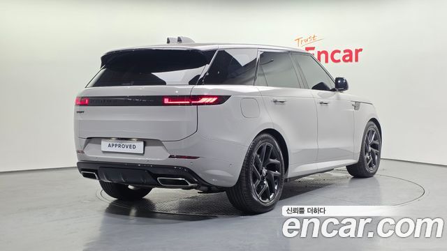 Land Rover Range Rover Sport P550E Dynamic HSE