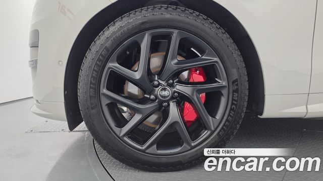 Land Rover Range Rover Sport P550E Dynamic HSE