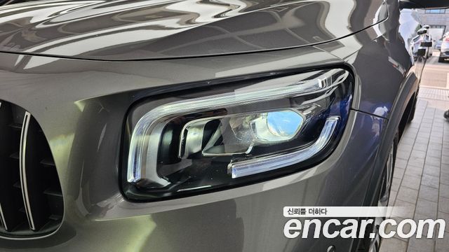 Mercedes-Benz GLB-Class AMG GLB35 4MATIC
