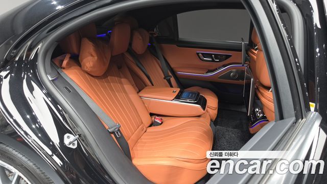 Mercedes-Benz S-Class S500L 4MATIC