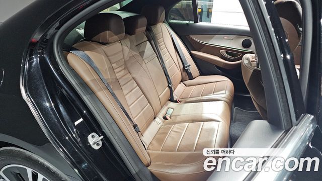 Mercedes-Benz E-Class E250 Avantgarde