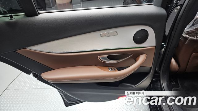 Mercedes-Benz E-Class E250 Avantgarde