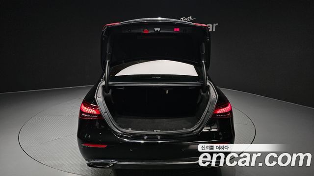 Mercedes-Benz E-Class E250 Avantgarde