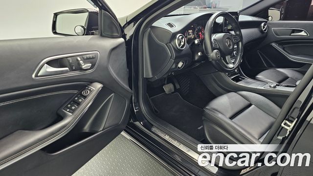 Mercedes-Benz A-Class A200