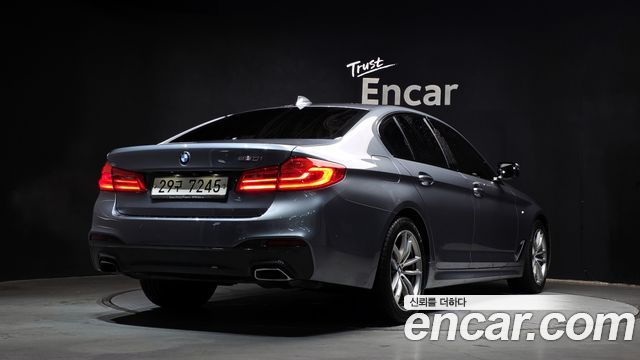 BMW 5-Series 530i M Sport Package