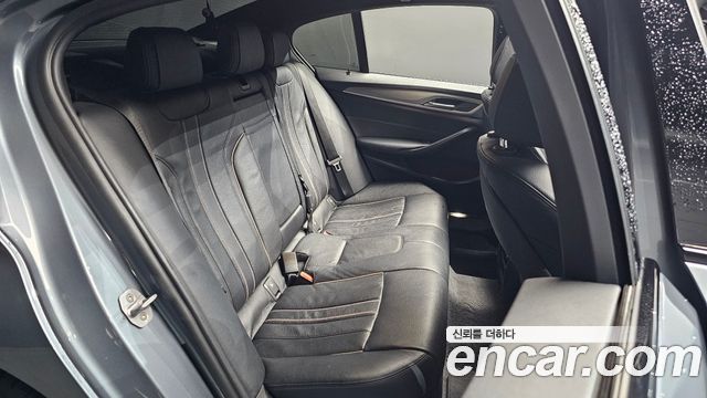 BMW 5-Series 530i M Sport Package
