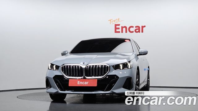 BMW 5-Series 530i xDrive M Sport