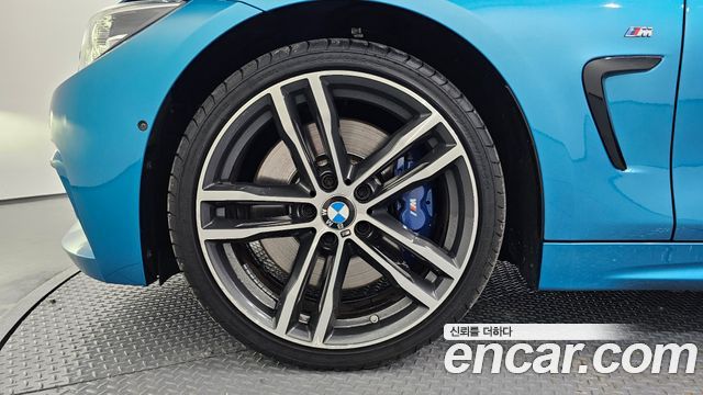 BMW 4-Series 430i M Sport Convertible