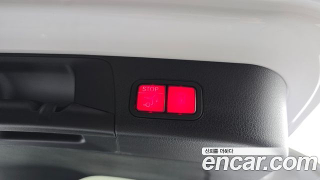Mercedes-Benz GLB-Class GLB250 4MATIC