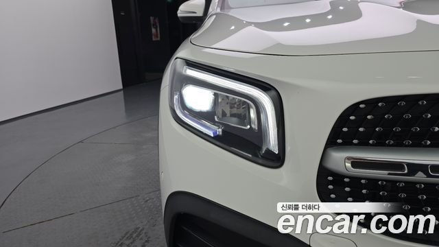 Mercedes-Benz GLB-Class GLB250 4MATIC