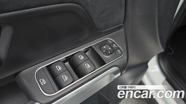 Mercedes-Benz GLB-Class GLB250 4MATIC