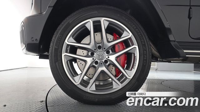 Mercedes-Benz G-Class AMG G63