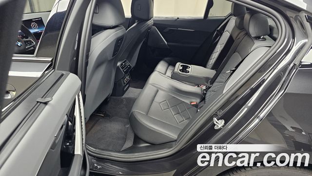 BMW 5-Series 530i xDrive M Sport