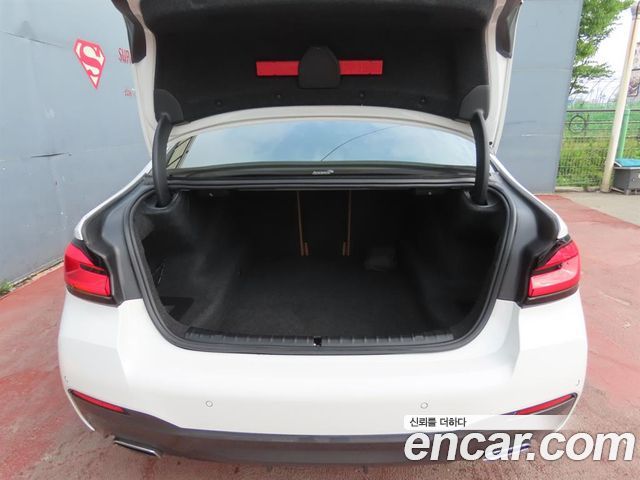 BMW 5-Series 520i M Sport