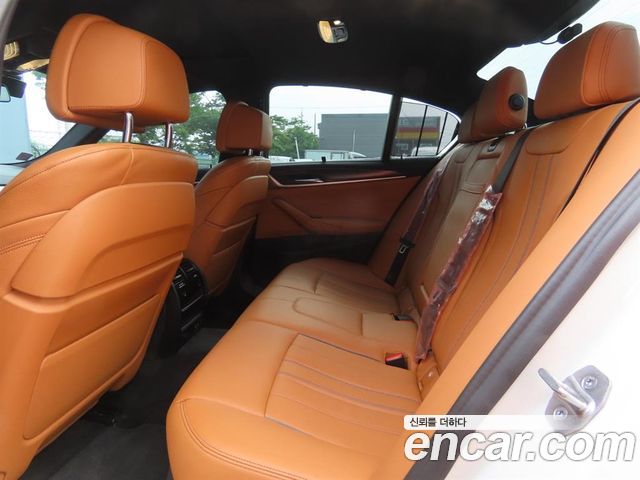 BMW 5-Series 520i M Sport