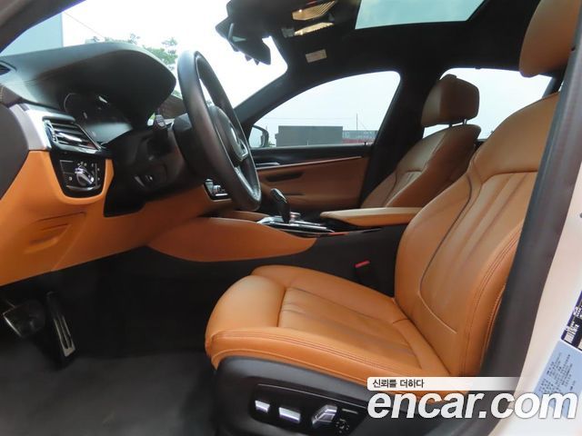 BMW 5-Series 520i M Sport
