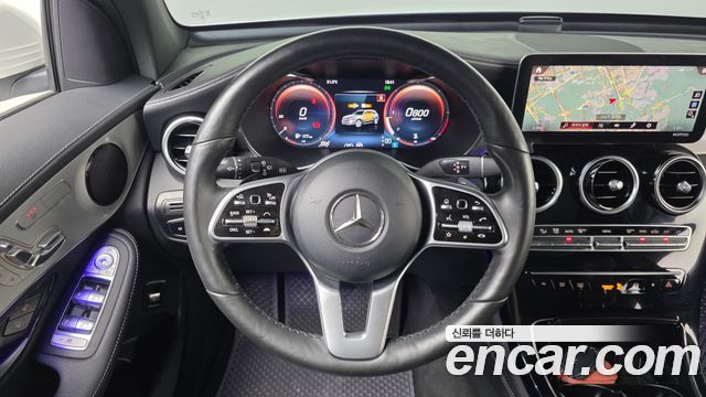 Mercedes-Benz GLC-Class GLC220 d 4MATIC