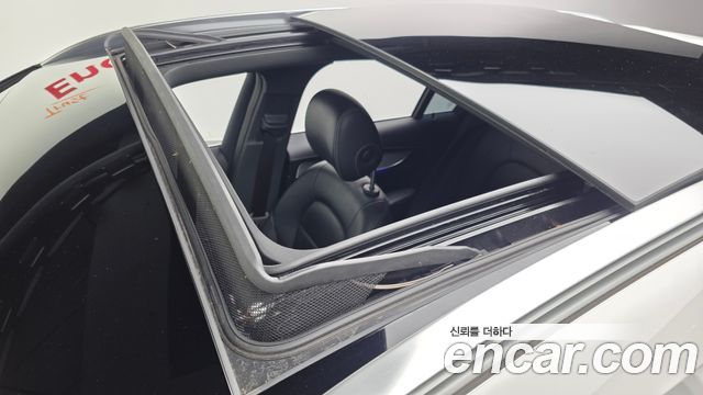 Mercedes-Benz GLC-Class GLC220 d 4MATIC
