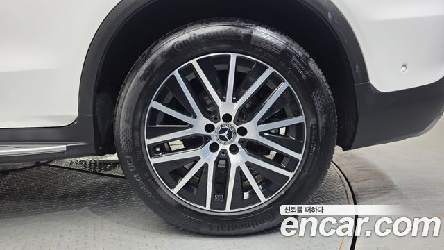 Mercedes-Benz GLC-Class GLC220 d 4MATIC