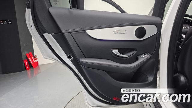 Mercedes-Benz GLC-Class GLC220 d 4MATIC
