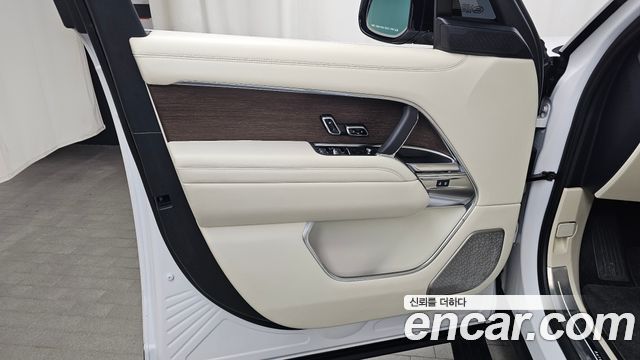Land Rover Range Rover P530 Autobiography