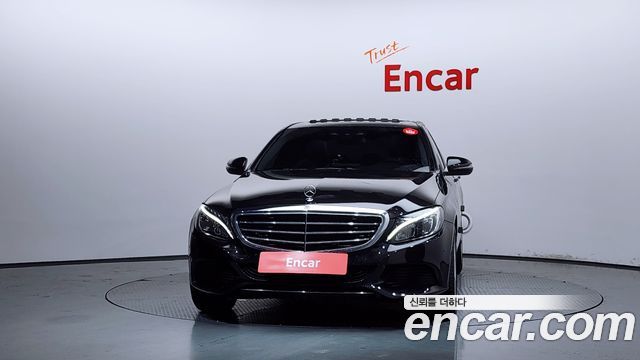 Mercedes-Benz C-Class C200 4MATIC Exclusive