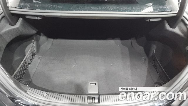 Mercedes-Benz C-Class C200 4MATIC Exclusive