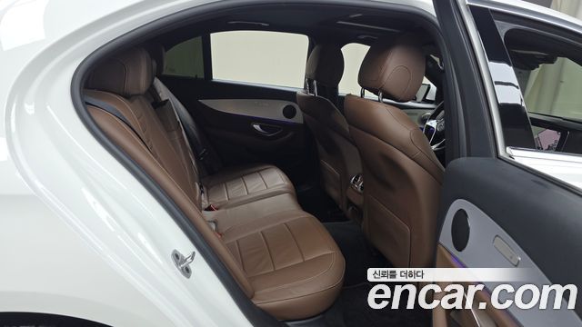 Mercedes-Benz E-Class E250 Avantgarde
