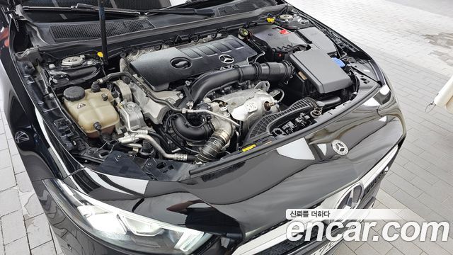 Mercedes-Benz A-Class A250 4MATIC Sedan