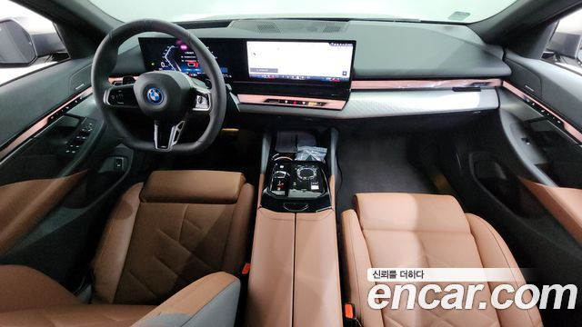 BMW 5-Series 530e xDrive M Sport