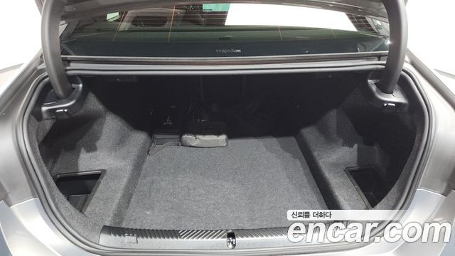 BMW 5-Series 530e xDrive M Sport