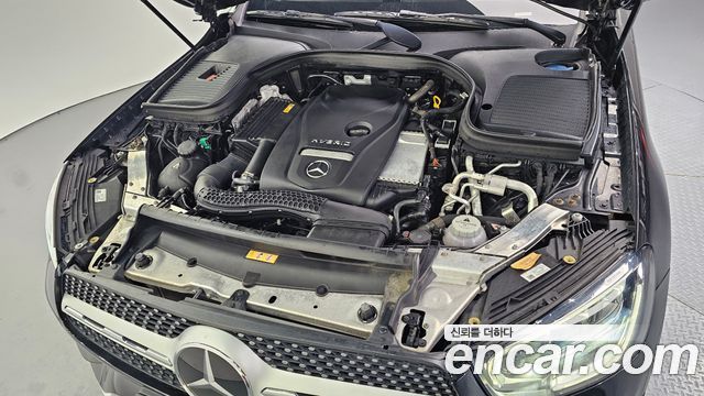 Mercedes-Benz GLC-Class GLC300e 4MATIC Coupe