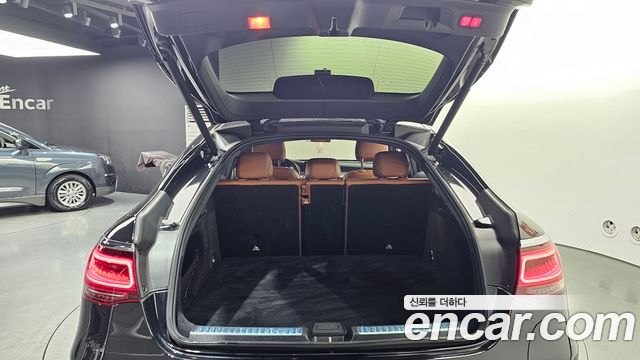 Mercedes-Benz GLC-Class GLC300e 4MATIC Coupe