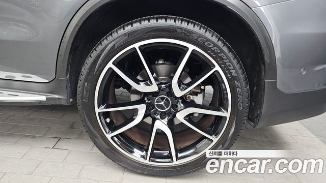 Mercedes-Benz GLC-Class AMG GLC43 4MATIC Coupe
