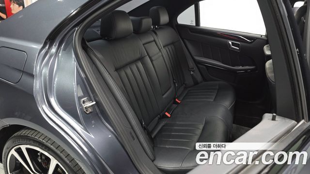 Mercedes-Benz E-Class E220 Bluetec Avantgarde Sport