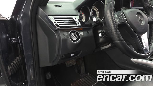 Mercedes-Benz E-Class E220 Bluetec Avantgarde Sport