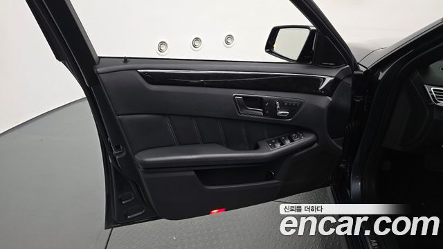 Mercedes-Benz E-Class E220 Bluetec Avantgarde Sport