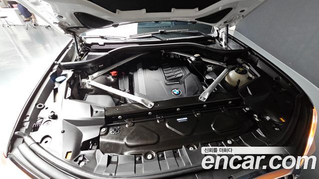 BMW X7 xDrive 40i M Sport 6STR